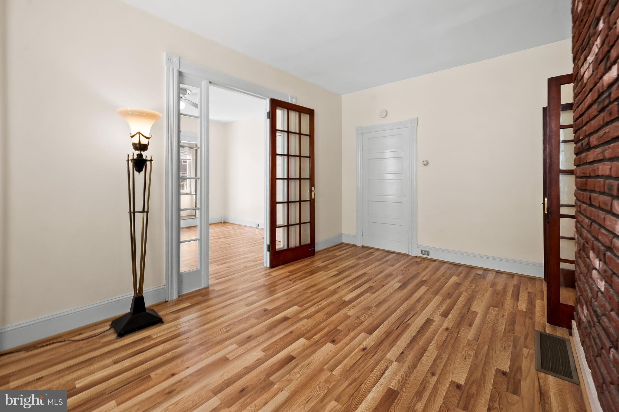 HAMILTON HEIGHTS - Residential Income