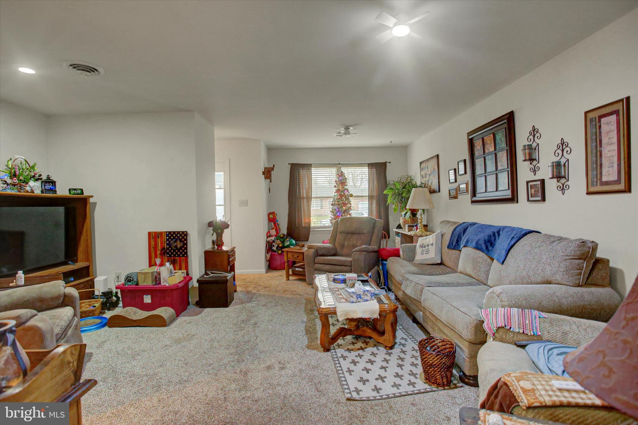 MEADOWBROOK - Residential