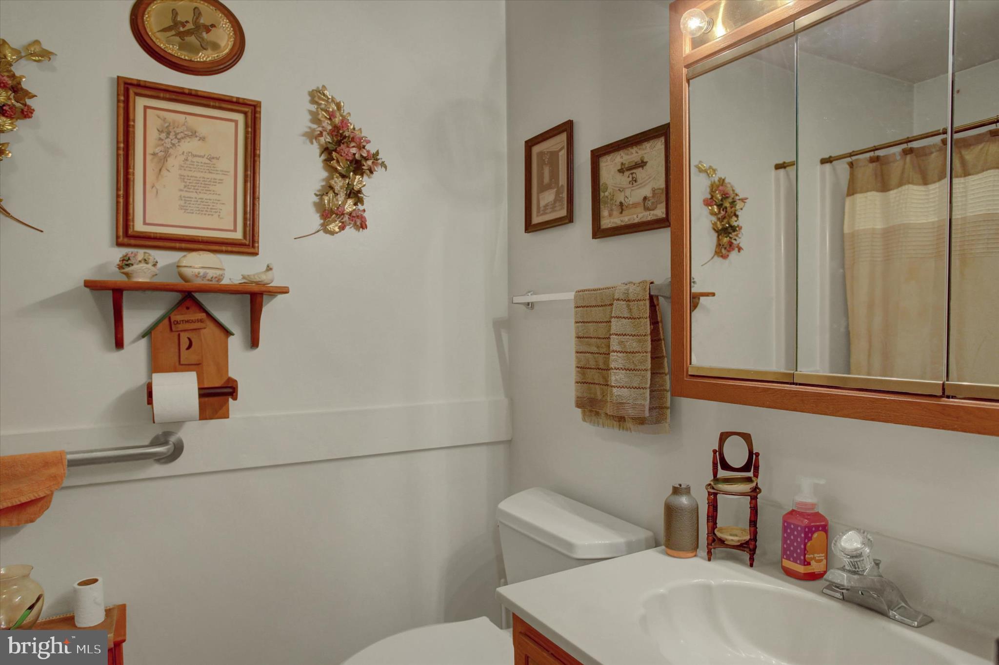 MEADOWBROOK - Residential