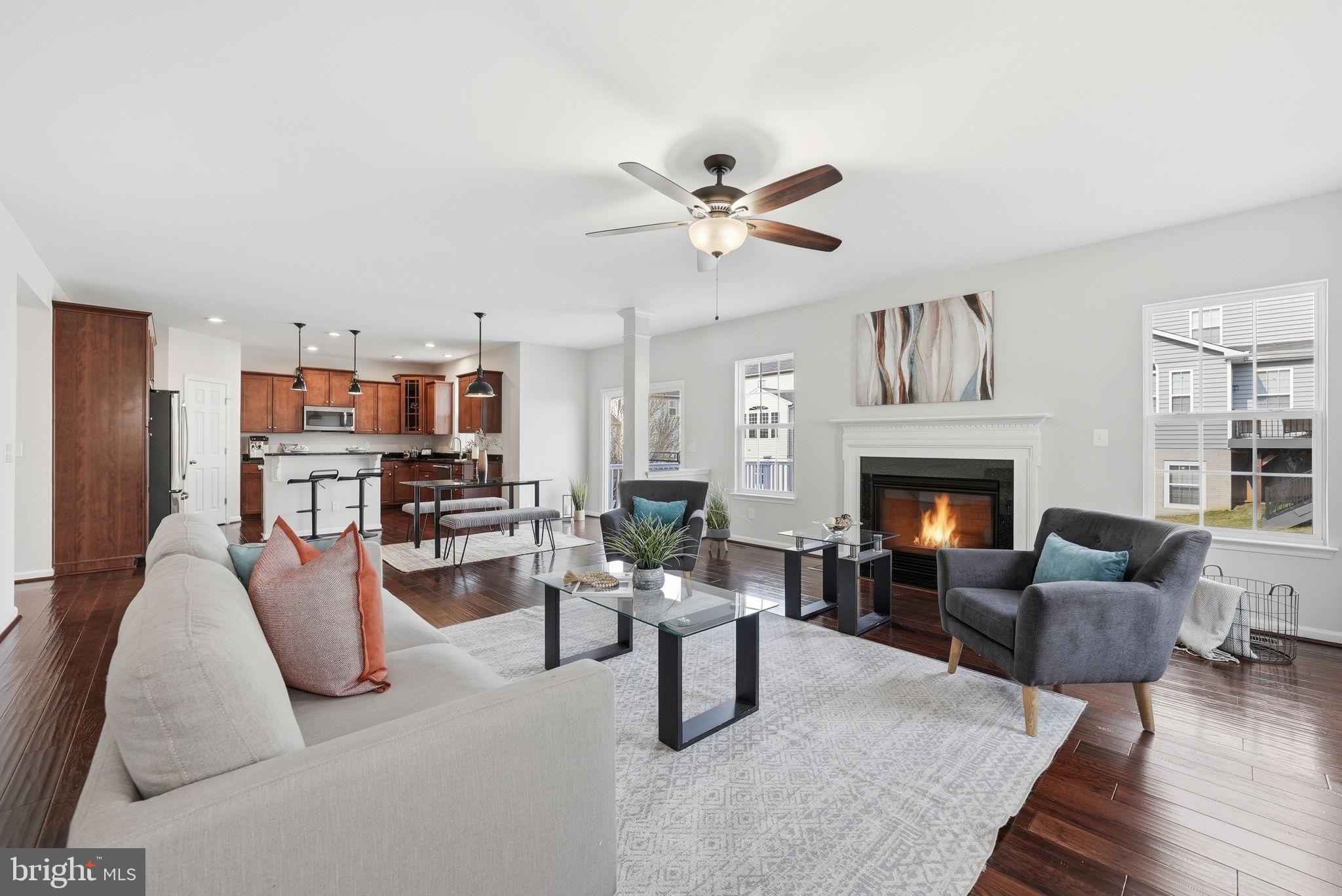 MEADOWS AT HOPE HILL CROSSING - Residential