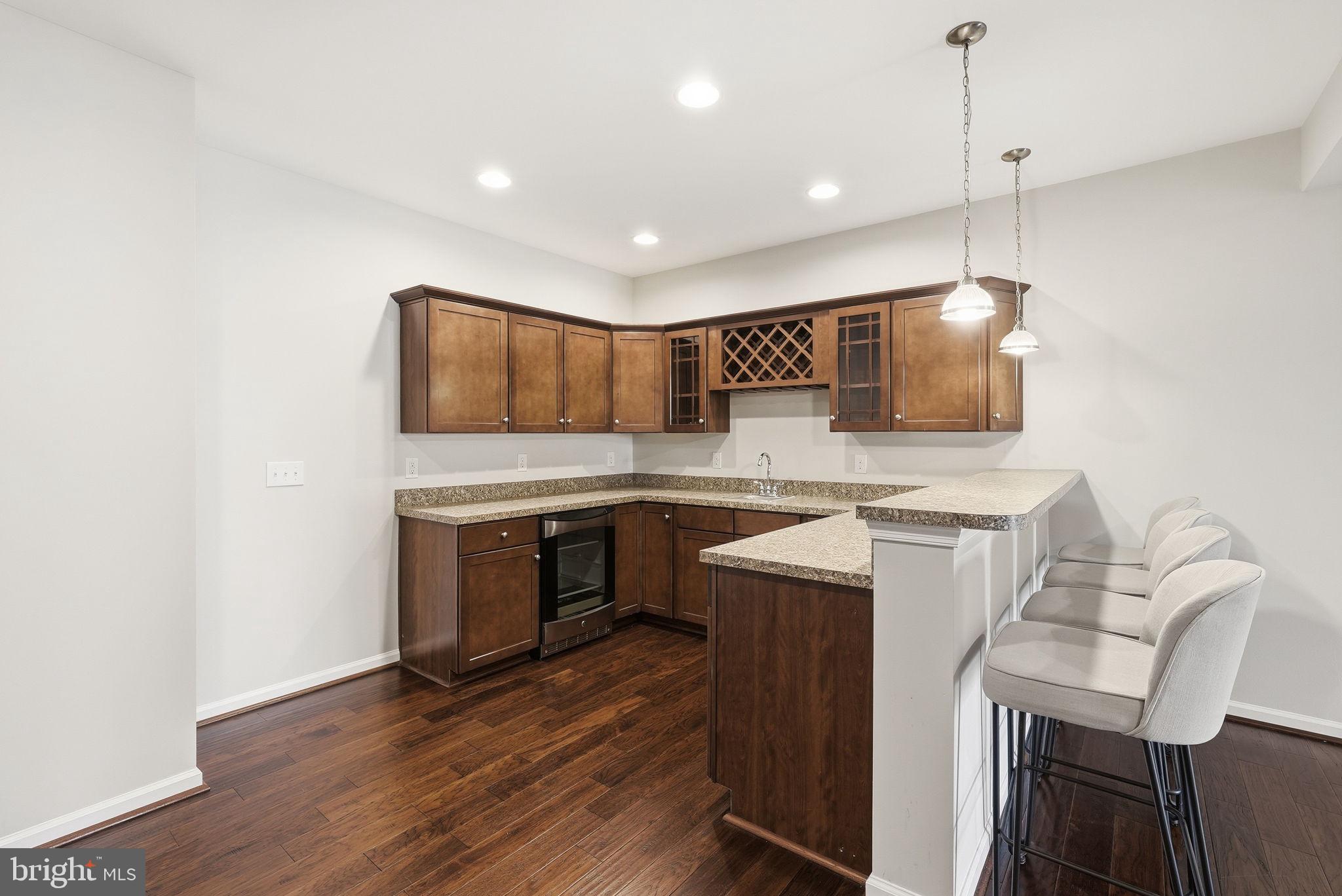 MEADOWS AT HOPE HILL CROSSING - Residential