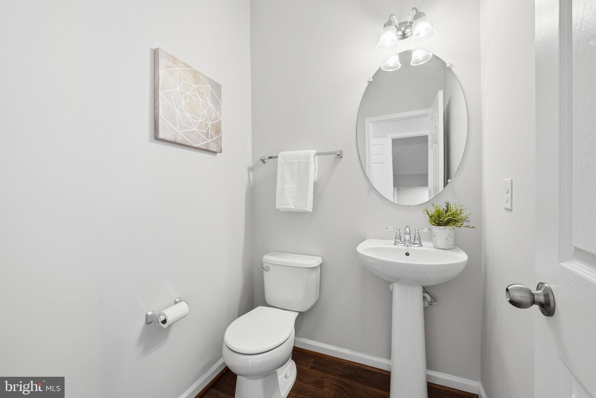 MEADOWS AT HOPE HILL CROSSING - Residential