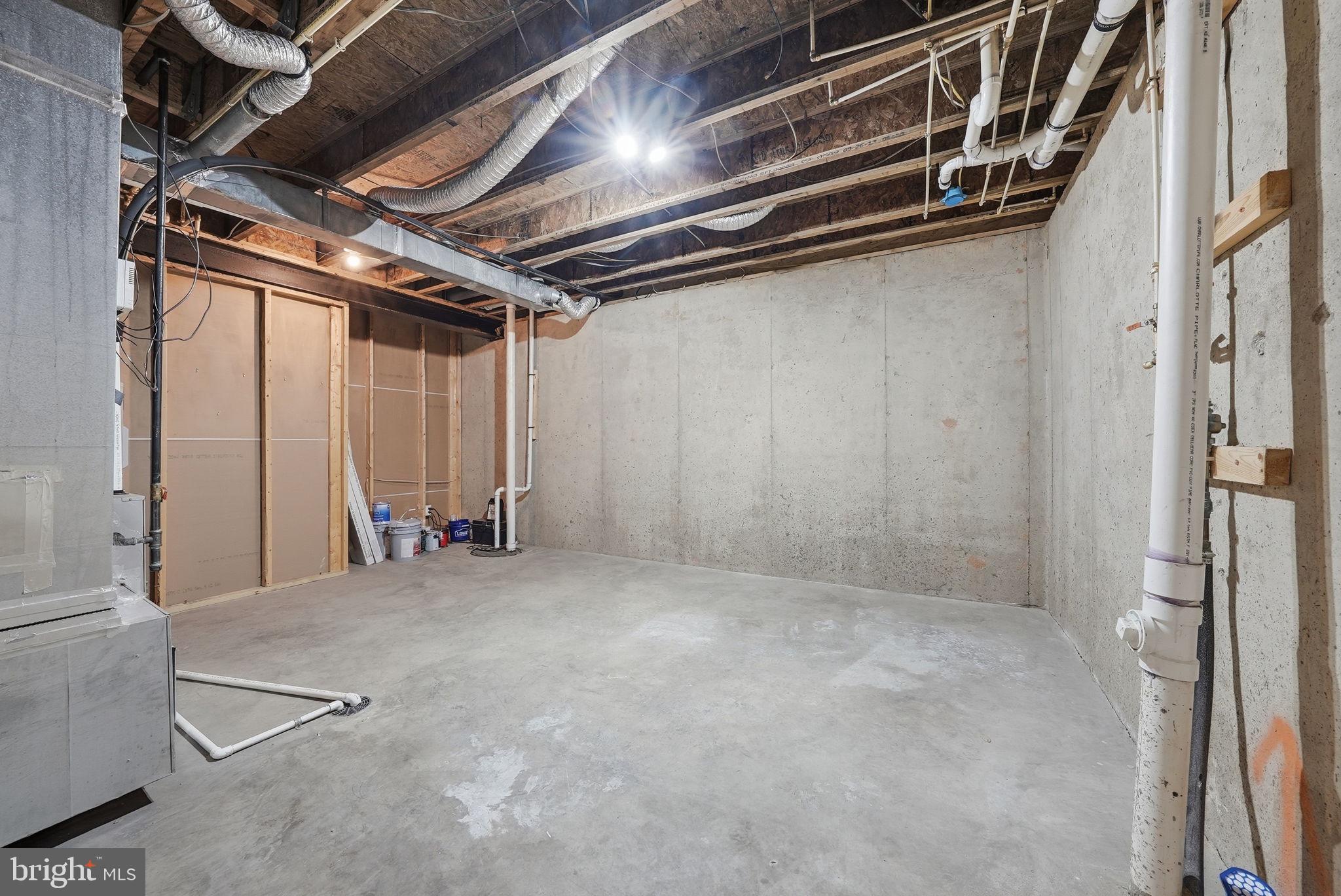 MEADOWS AT HOPE HILL CROSSING - Residential