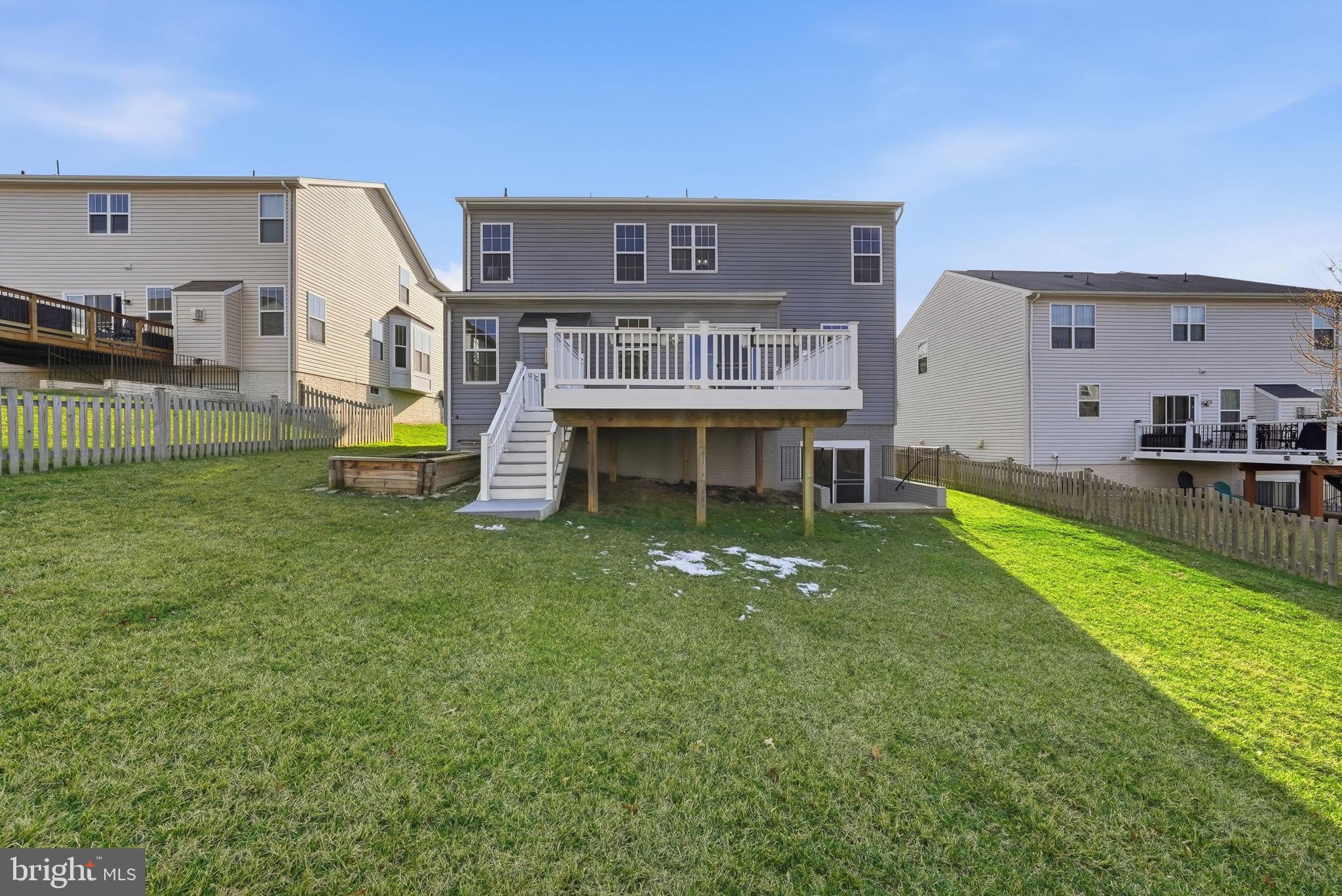 MEADOWS AT HOPE HILL CROSSING - Residential