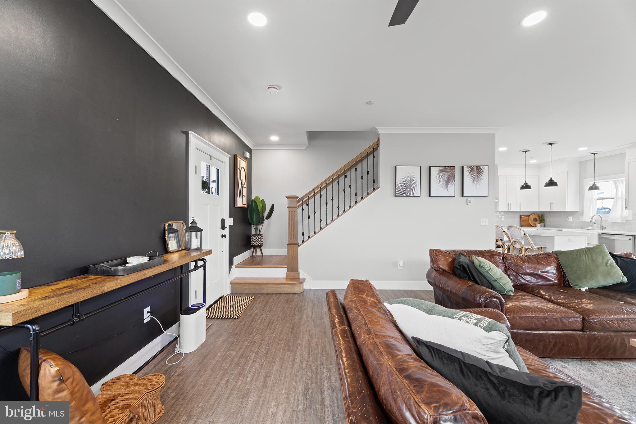 ASHWORTH - Residential