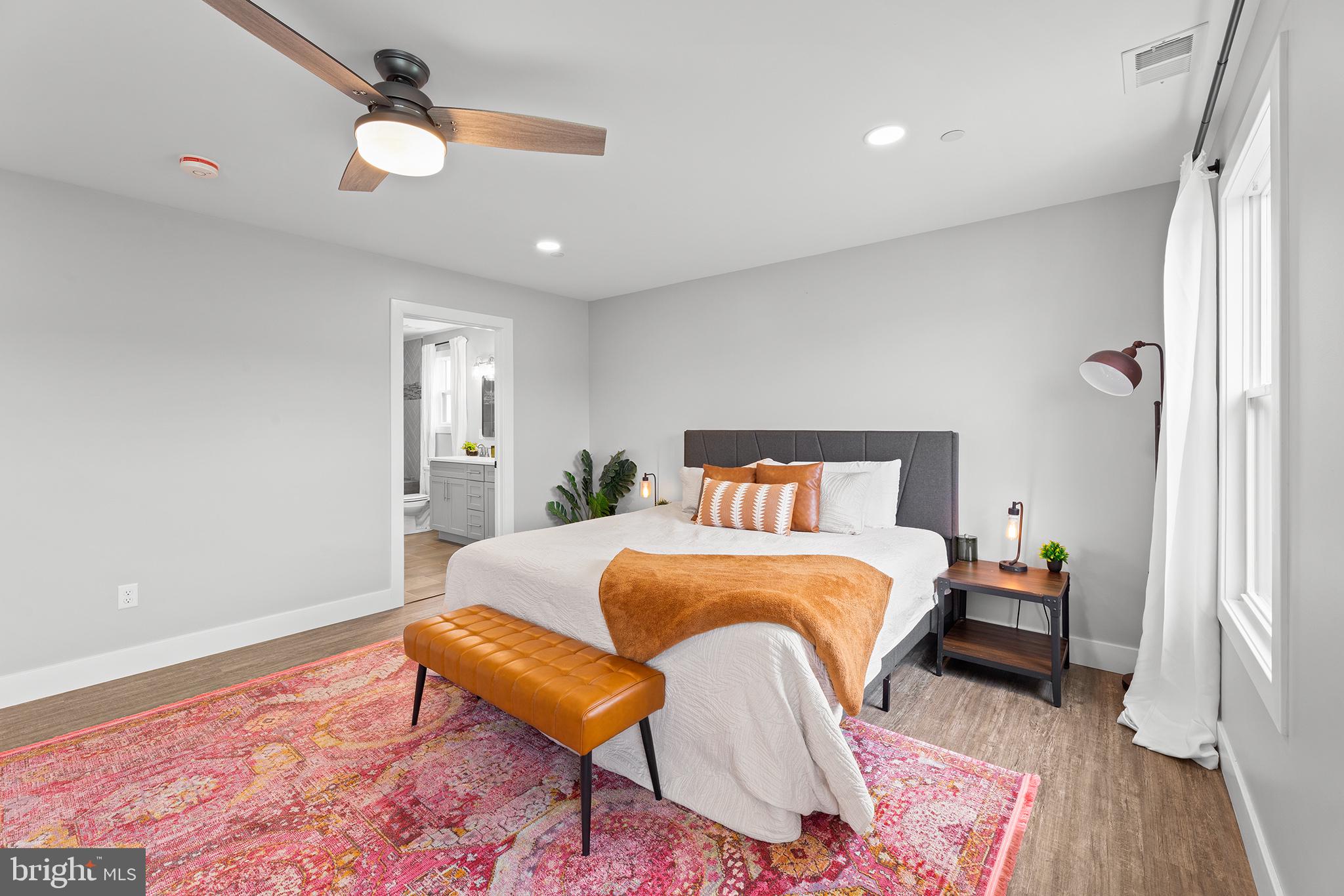 ASHWORTH - Residential