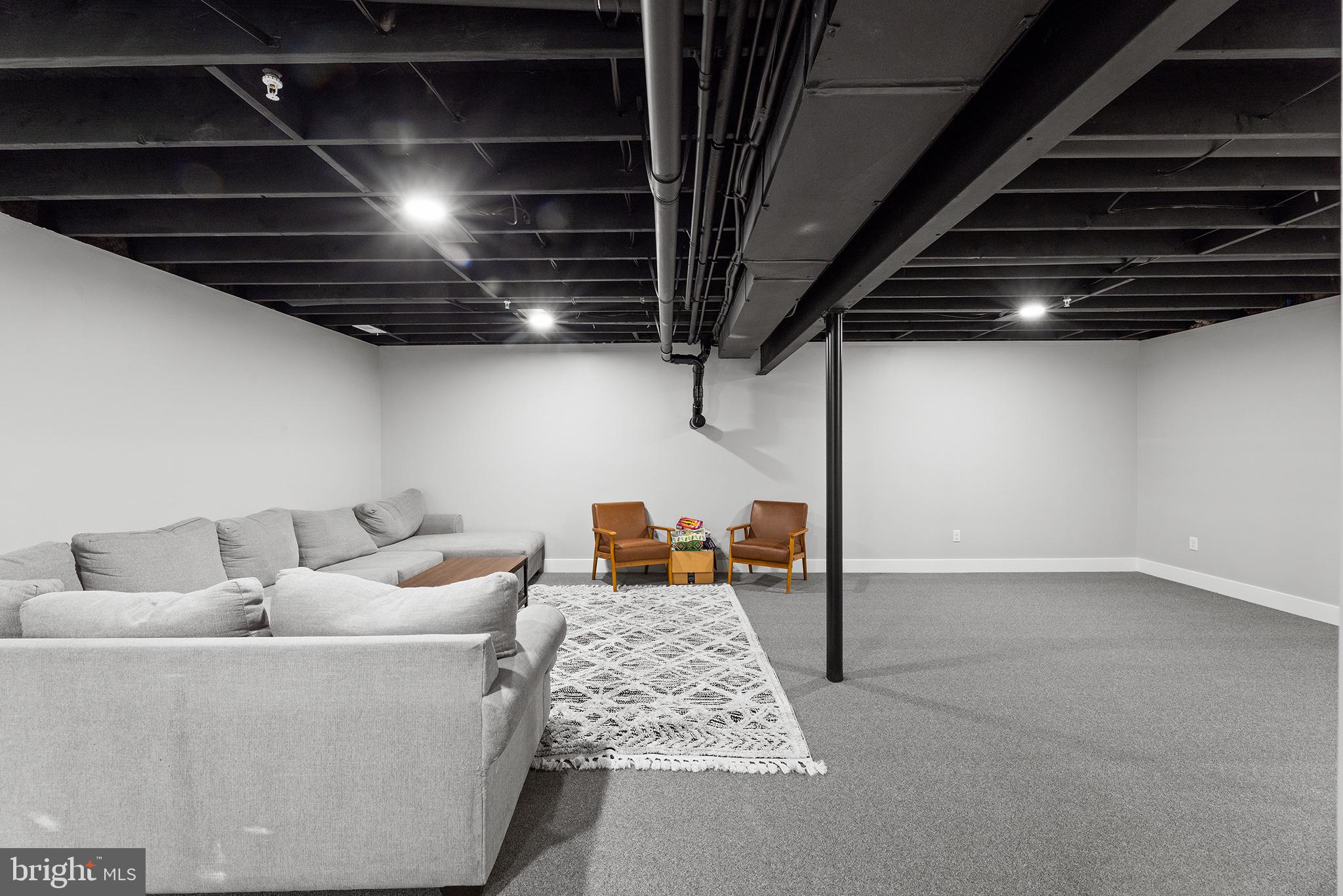 ASHWORTH - Residential