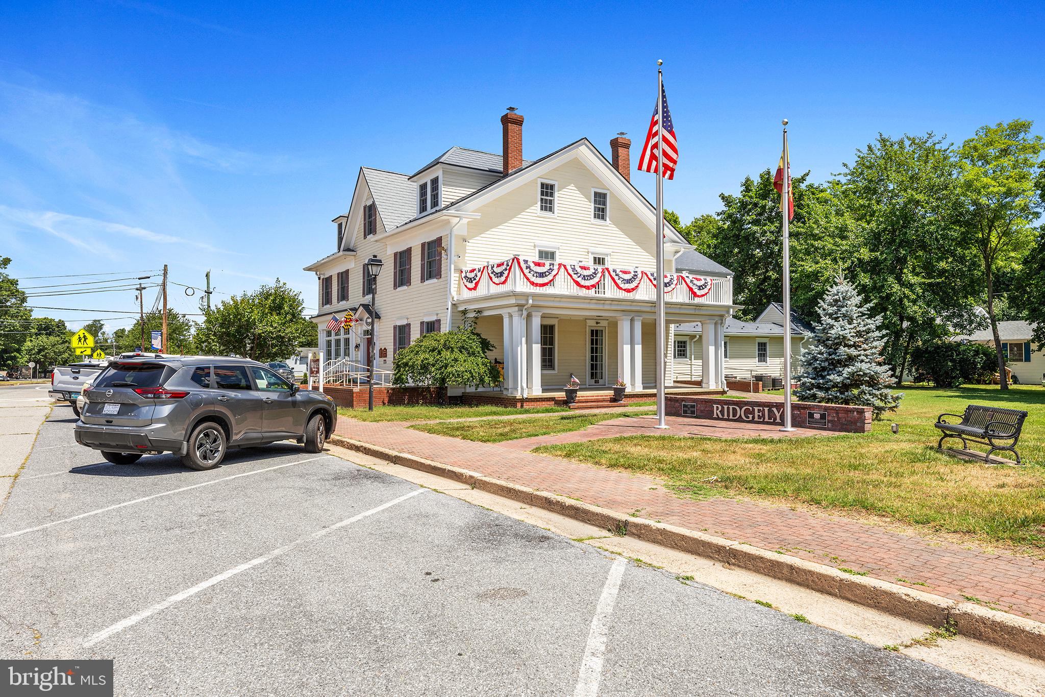 ASHWORTH - Residential