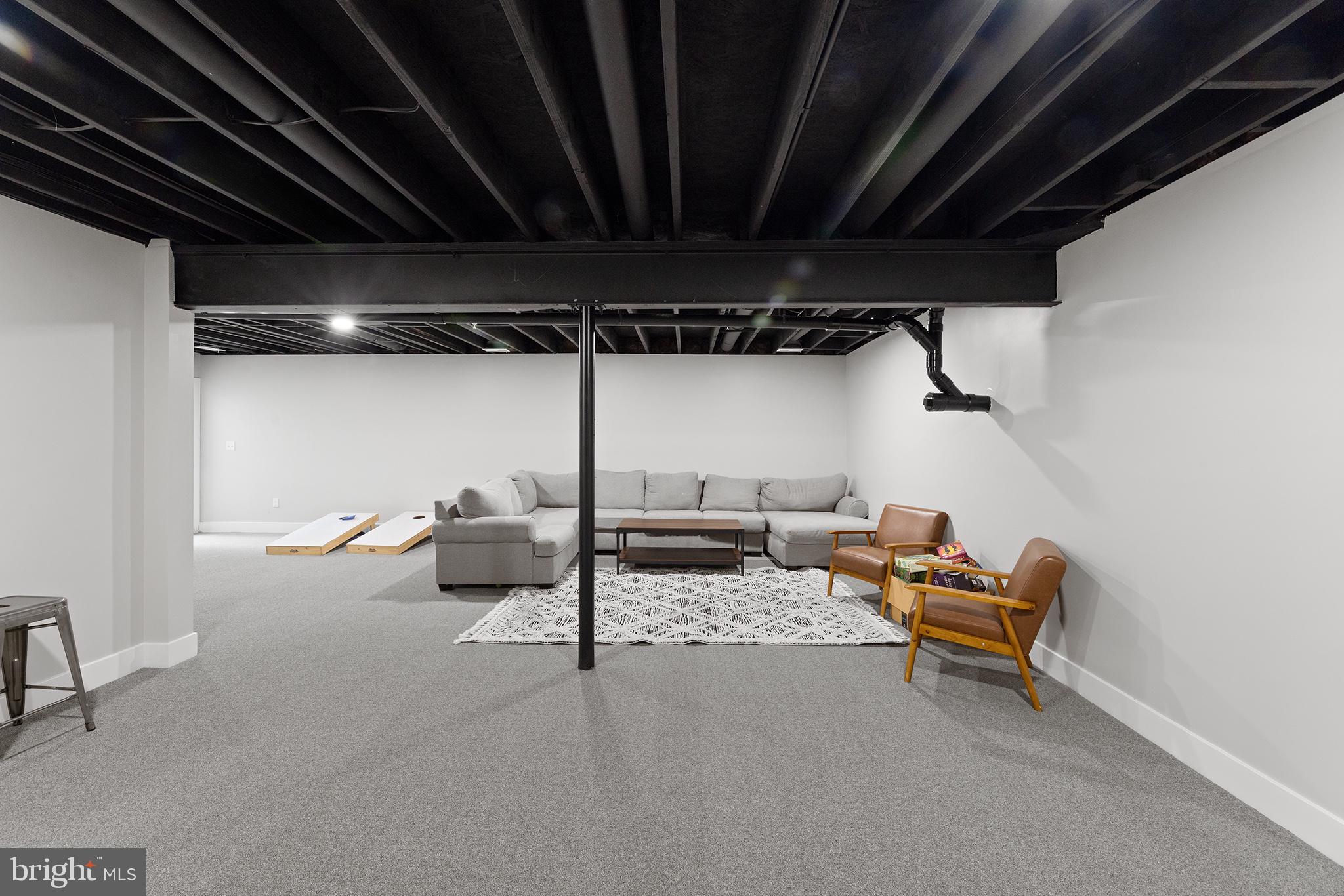 ASHWORTH - Residential