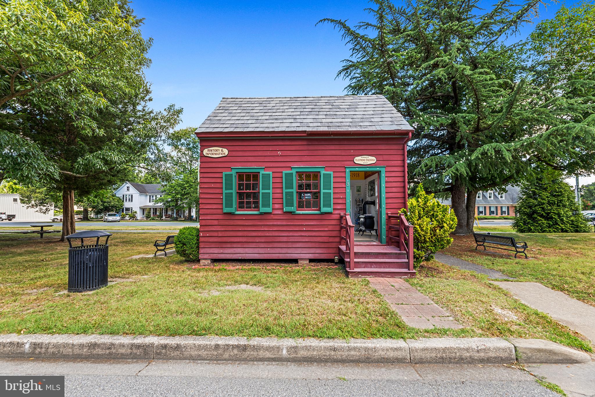 ASHWORTH - Residential