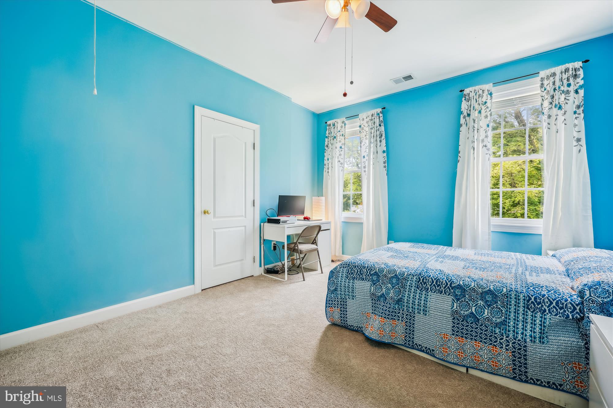 ANCIENT OAK - Residential