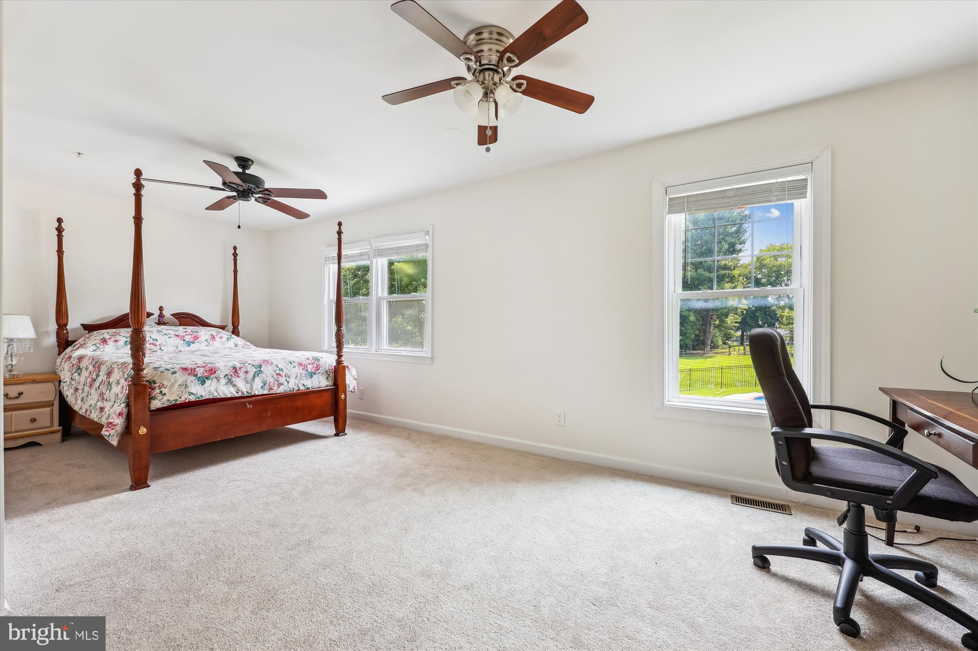 ANCIENT OAK - Residential