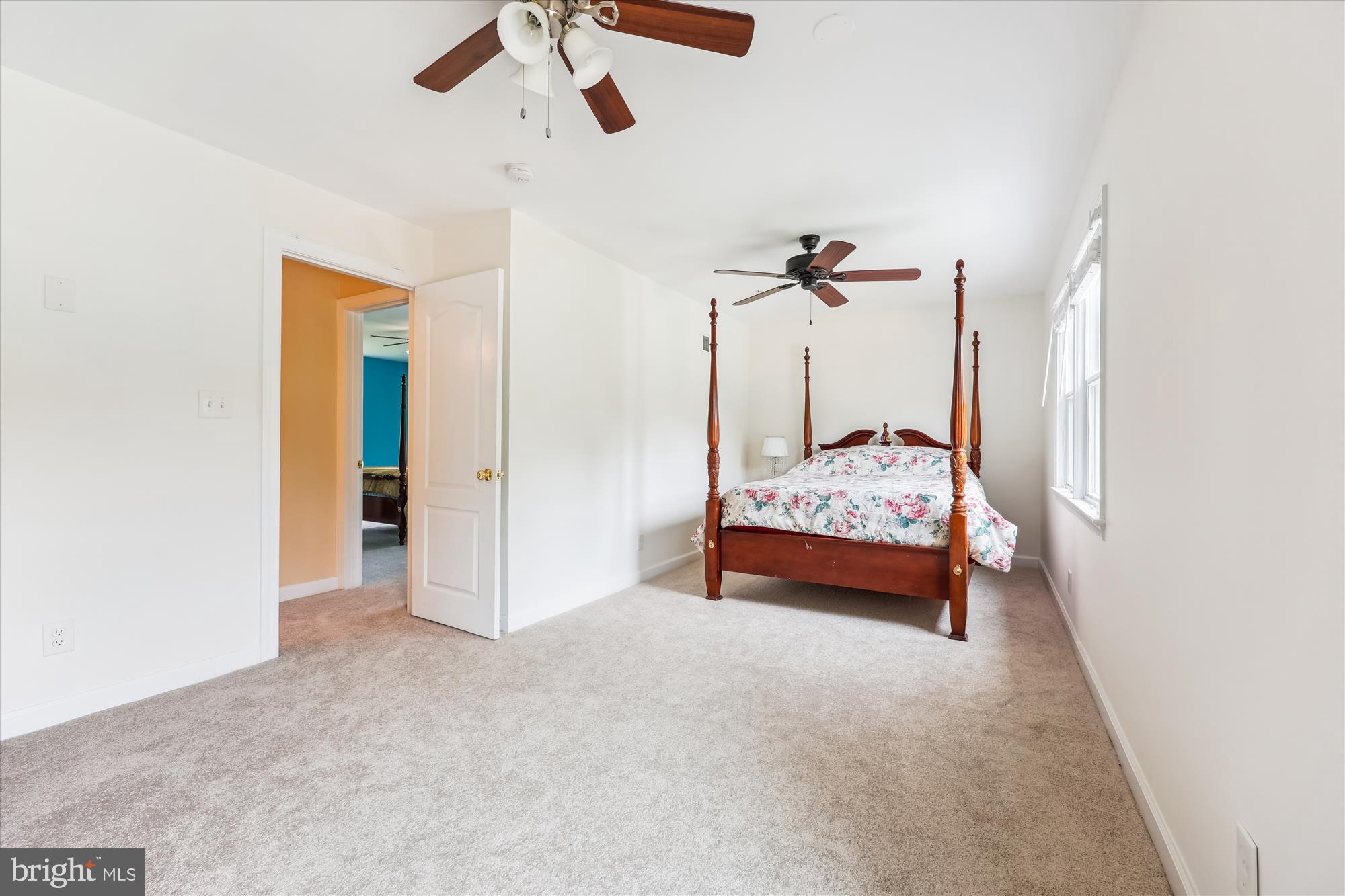 ANCIENT OAK - Residential