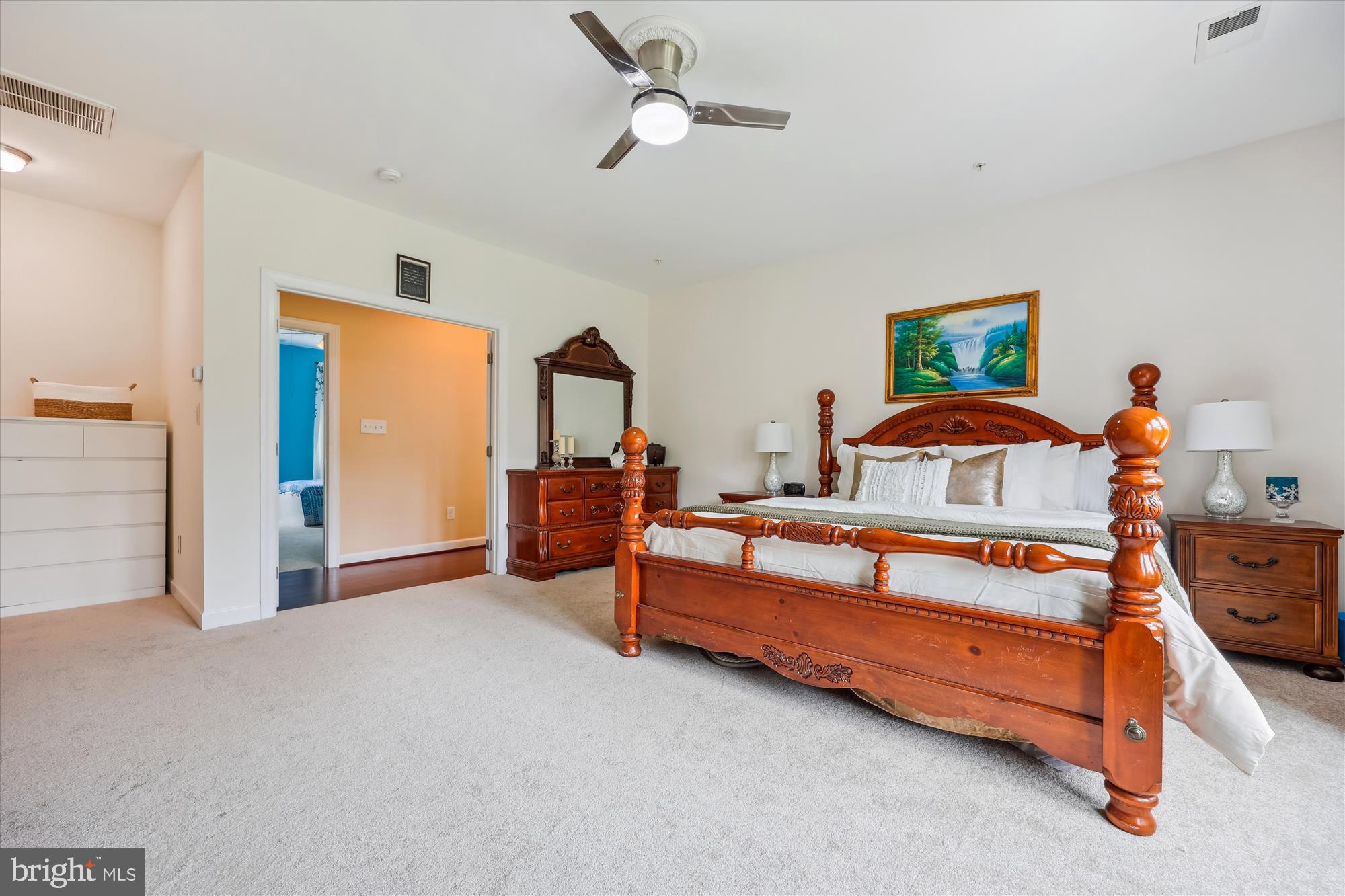 ANCIENT OAK - Residential