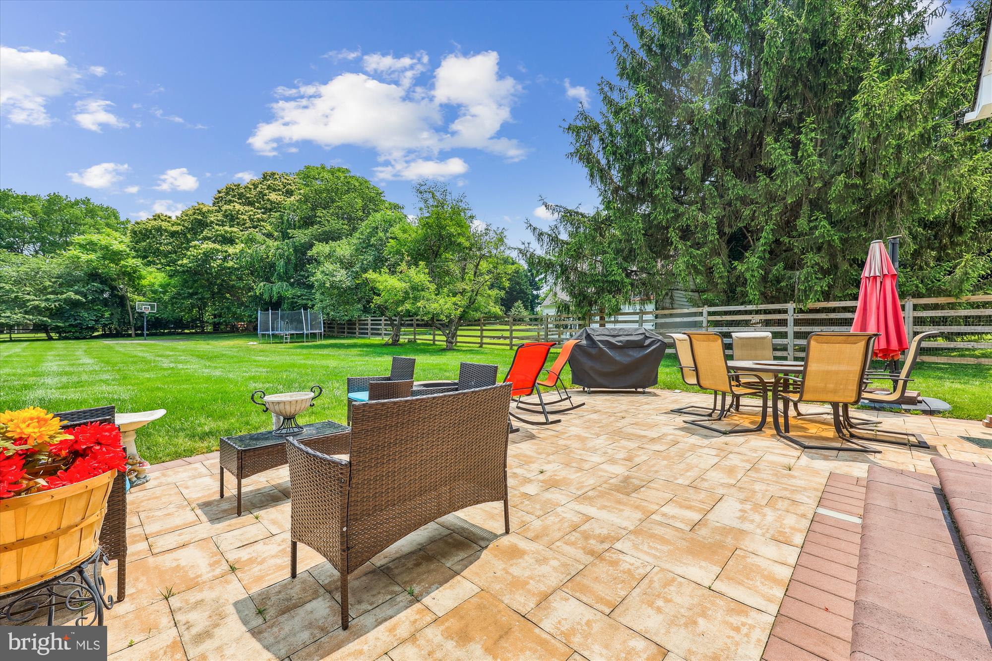 ANCIENT OAK - Residential