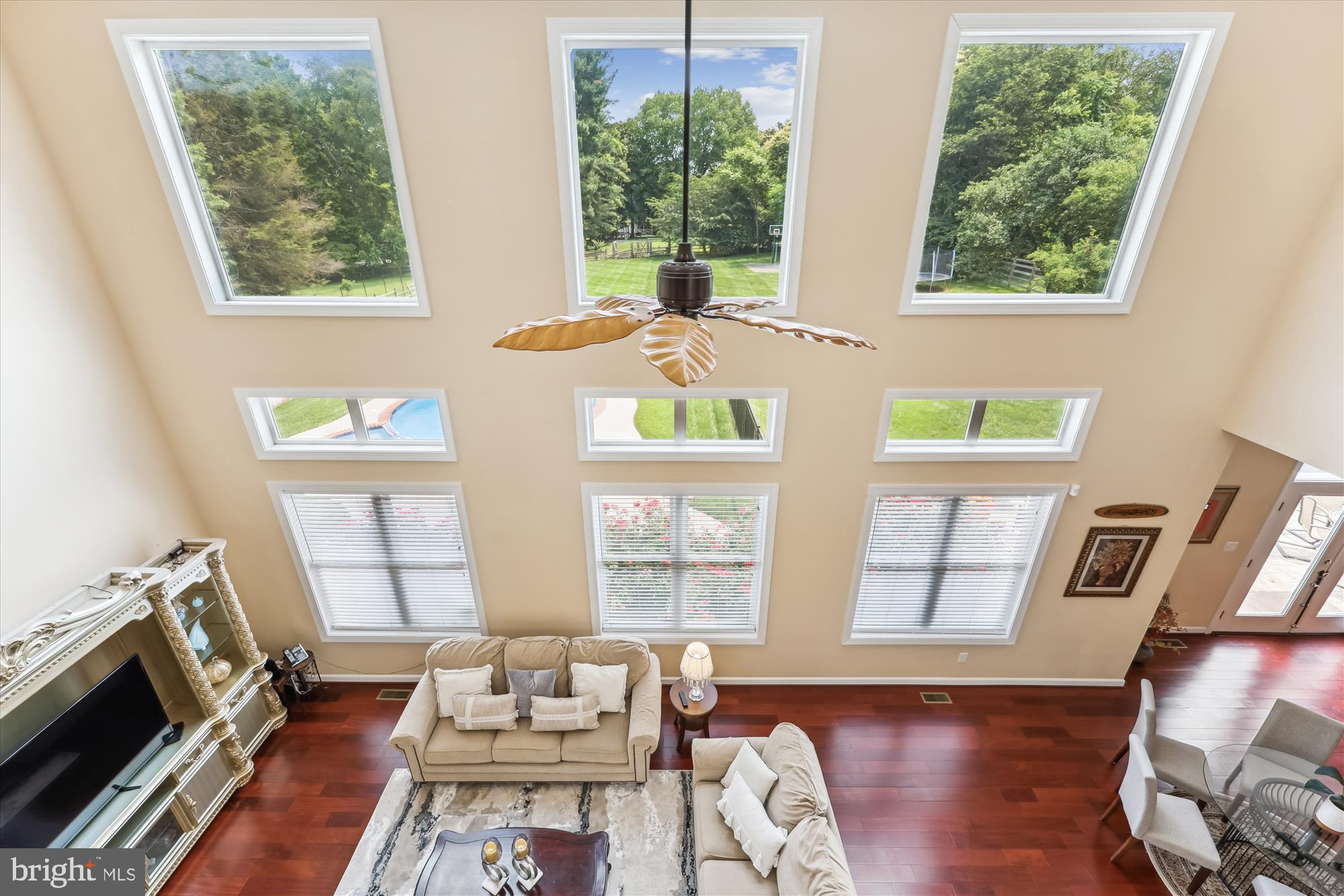 ANCIENT OAK - Residential