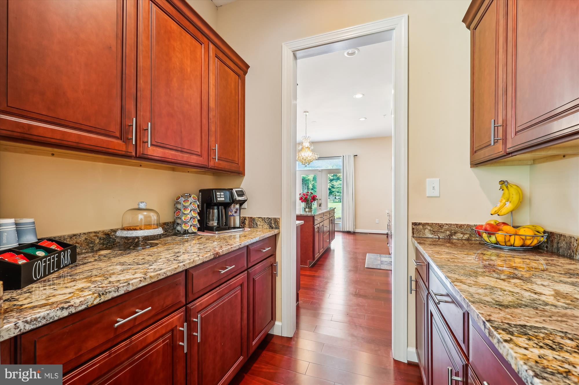 ANCIENT OAK - Residential