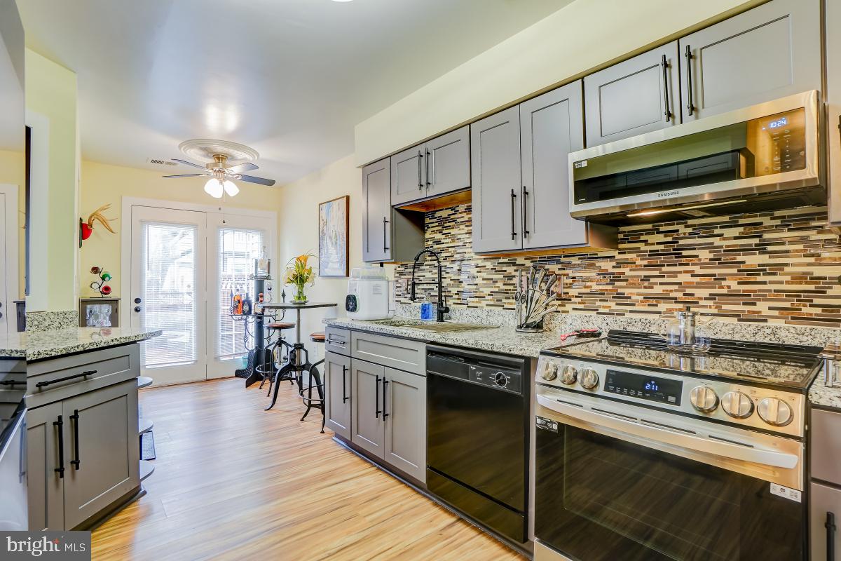 THE VILLAGE AT GREENS OF PATUXENT - Residential