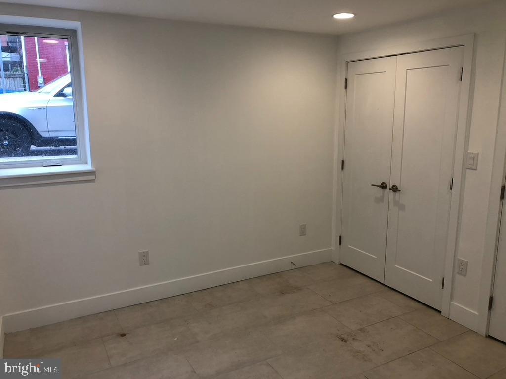 BREWERYTOWN - Residential Lease