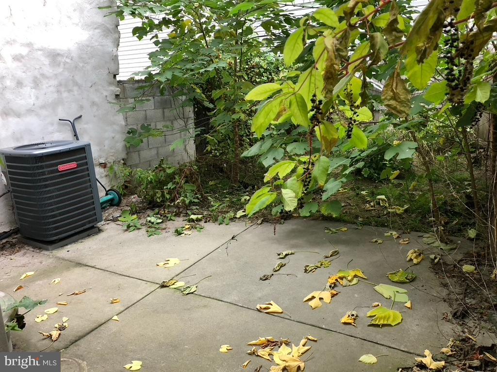 BREWERYTOWN - Residential Lease