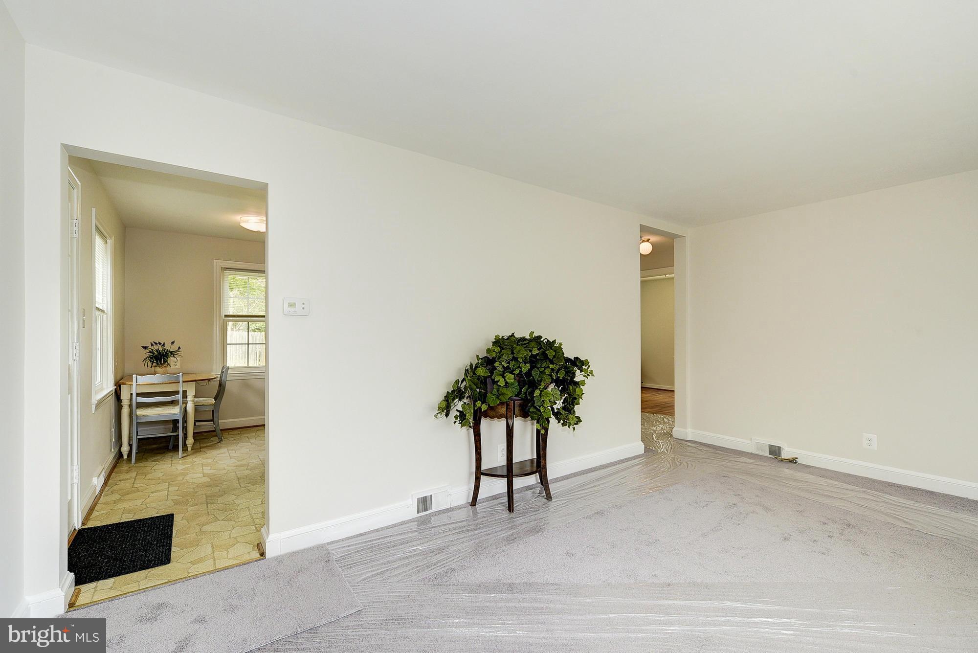 KENSINGTON - Residential