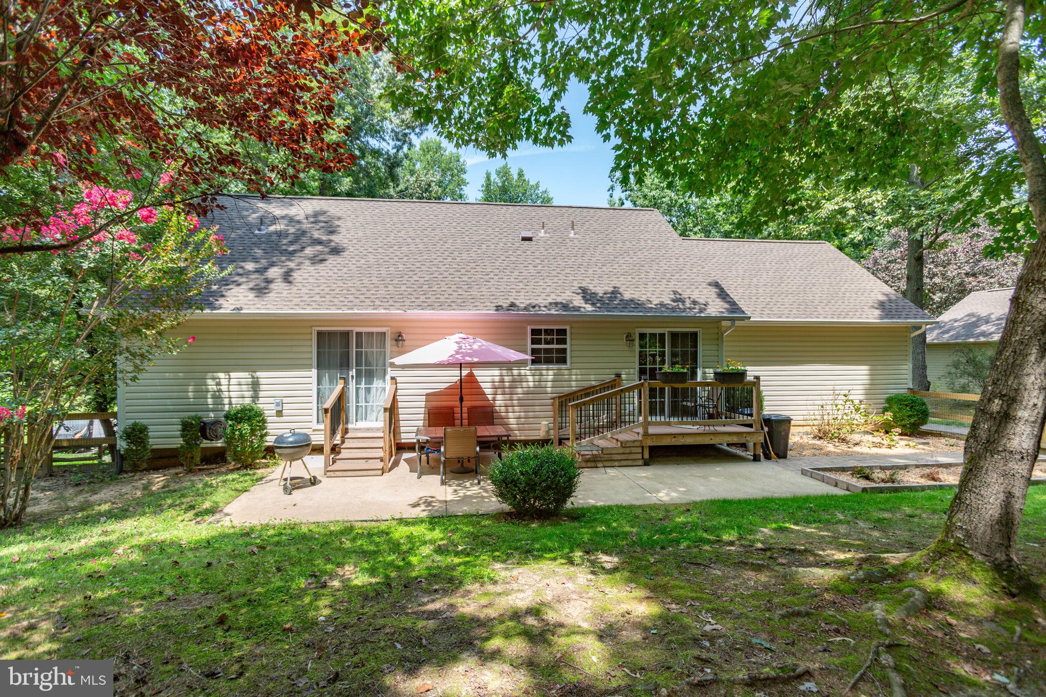 PRESIDENTIAL LAKES - Residential