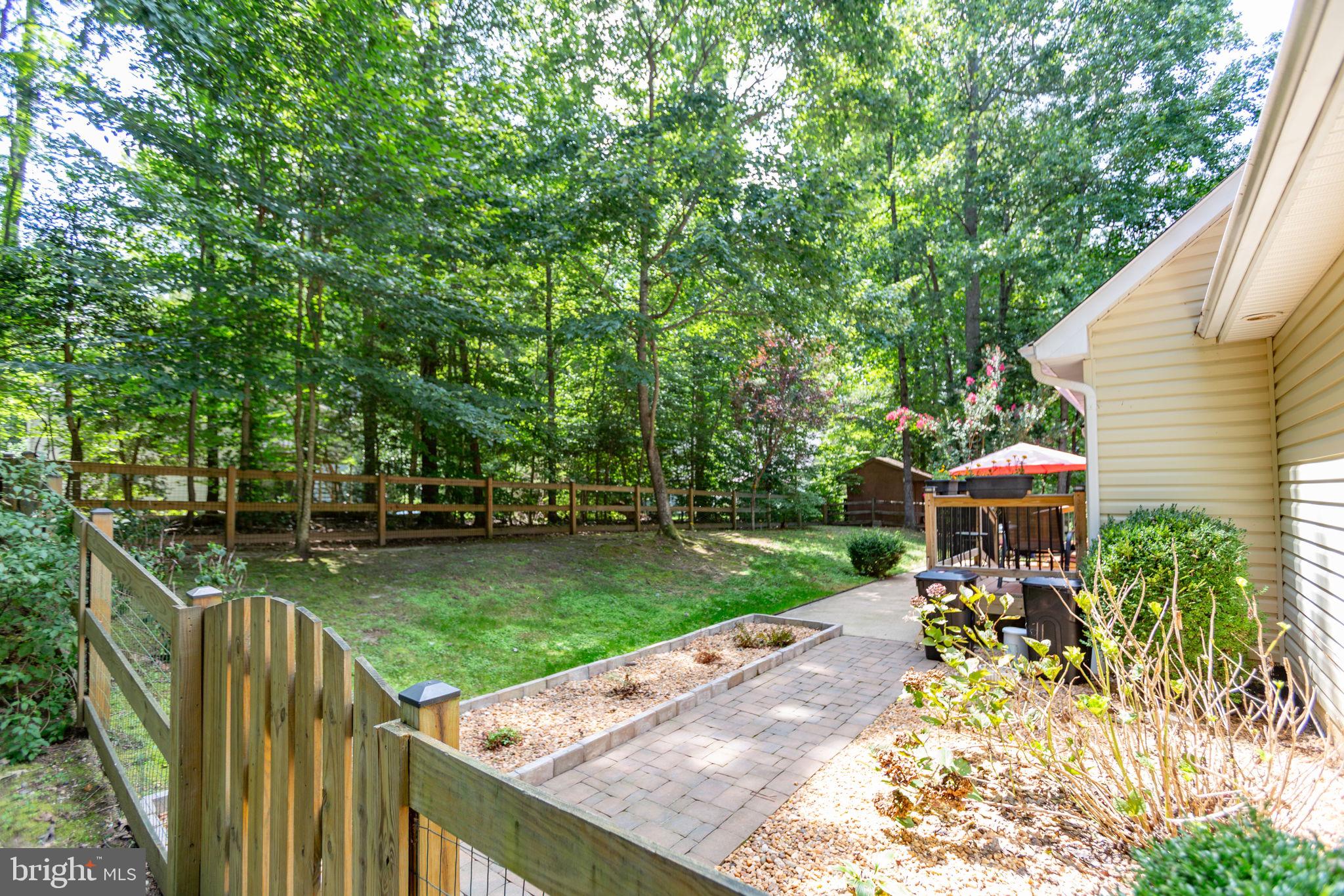 PRESIDENTIAL LAKES - Residential