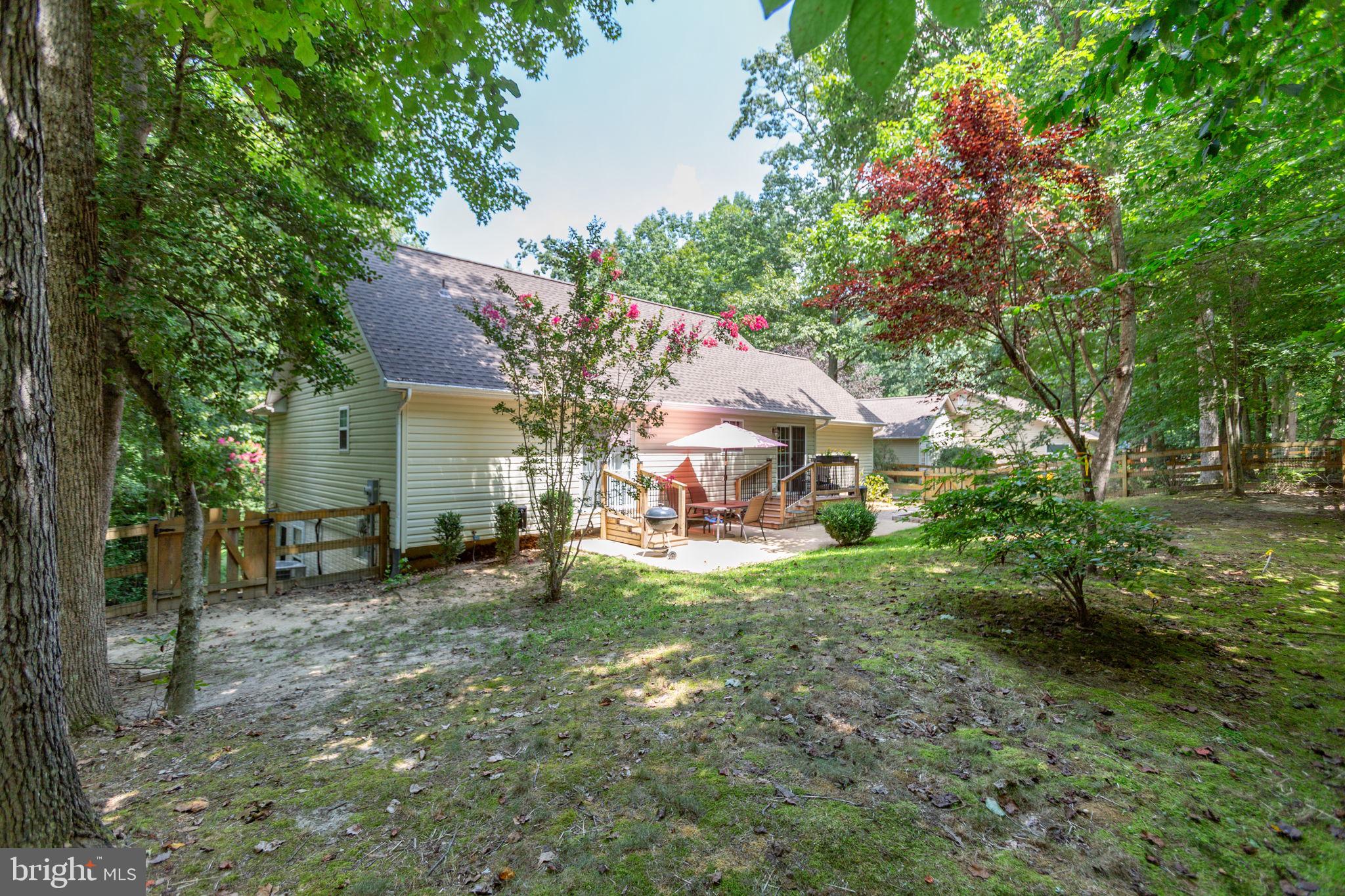 PRESIDENTIAL LAKES - Residential