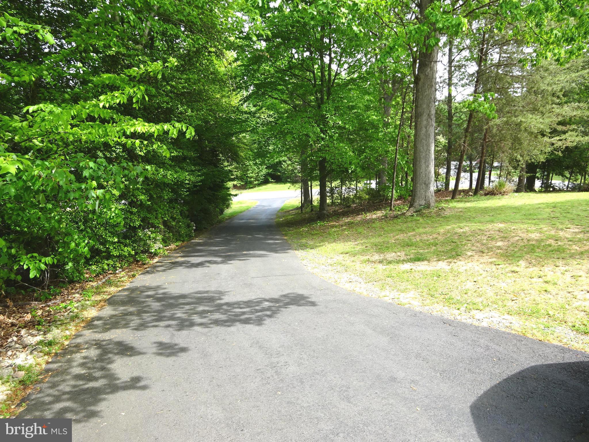 HUNTERS RIDGE - Residential