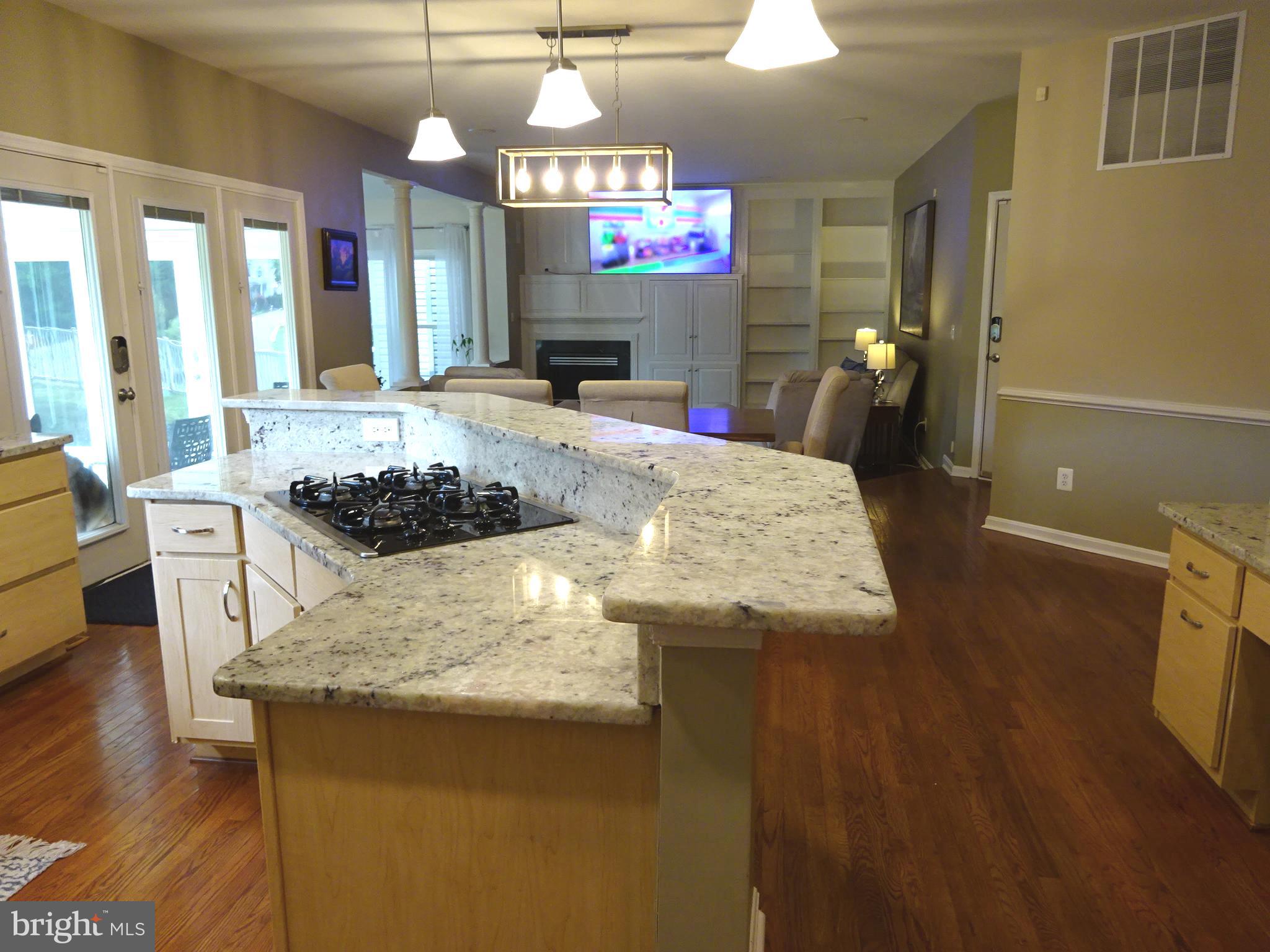 HUNTERS RIDGE - Residential