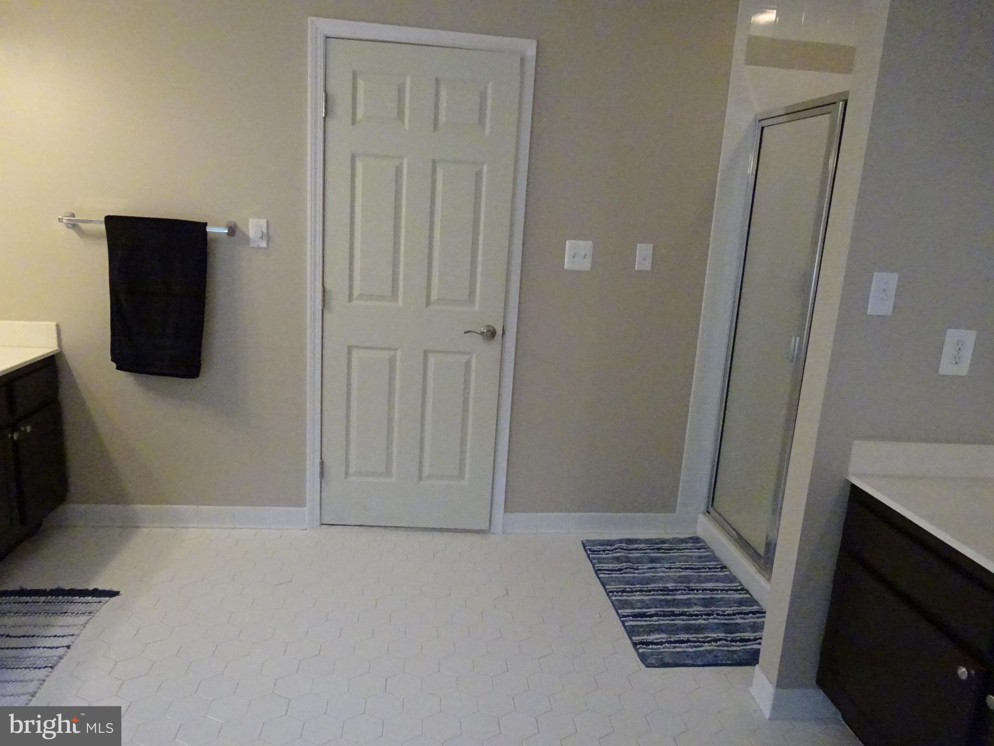 HUNTERS RIDGE - Residential