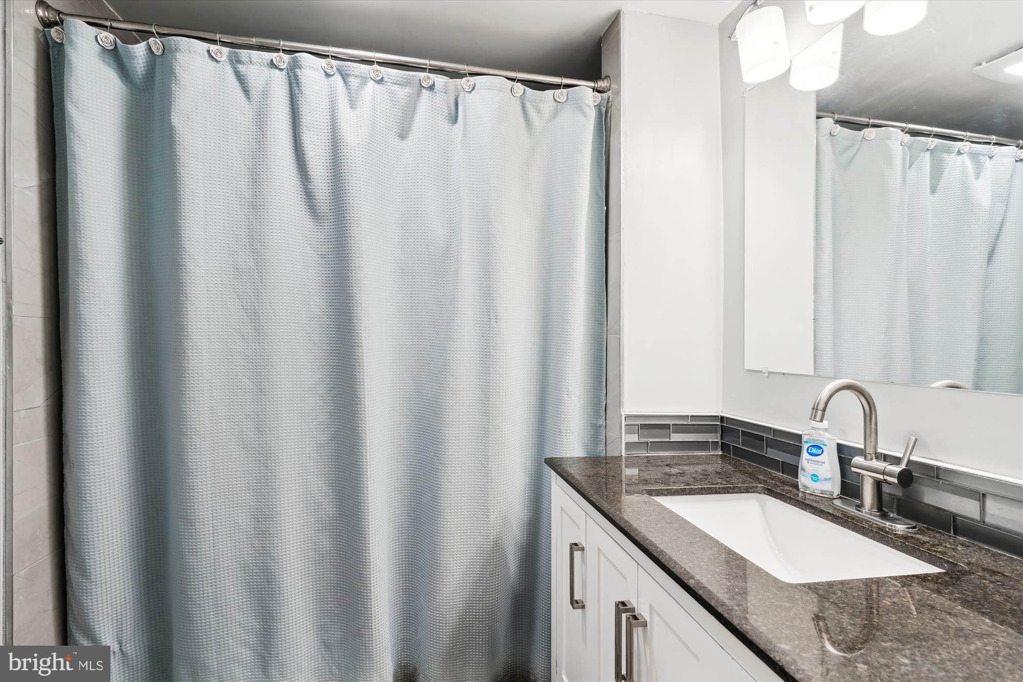 ANGELICA - Residential