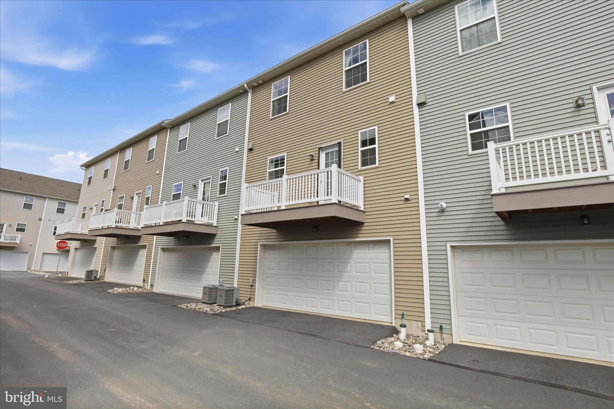 LIME SPRING FARM - Residential