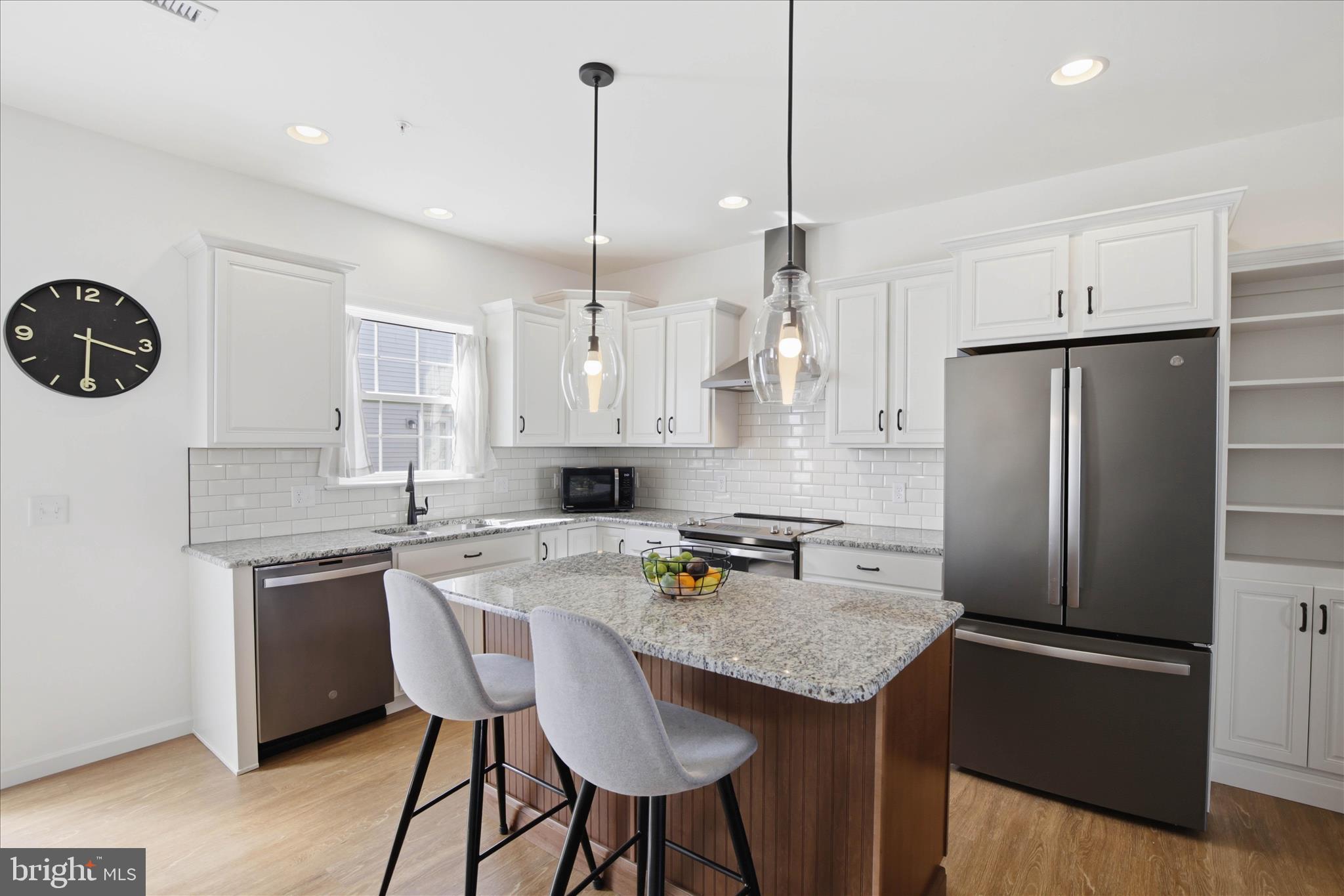 LIME SPRING FARM - Residential