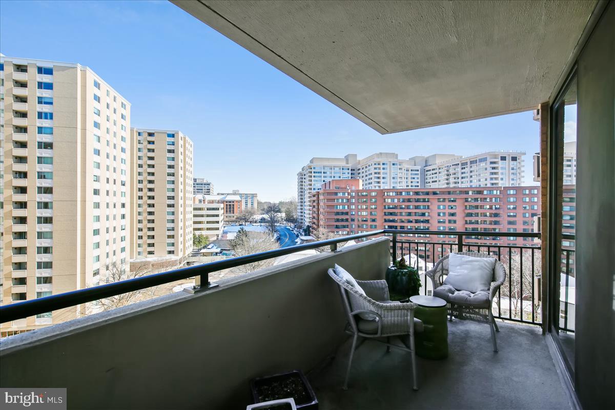 FRIENDSHIP HEIGHTS - Residential