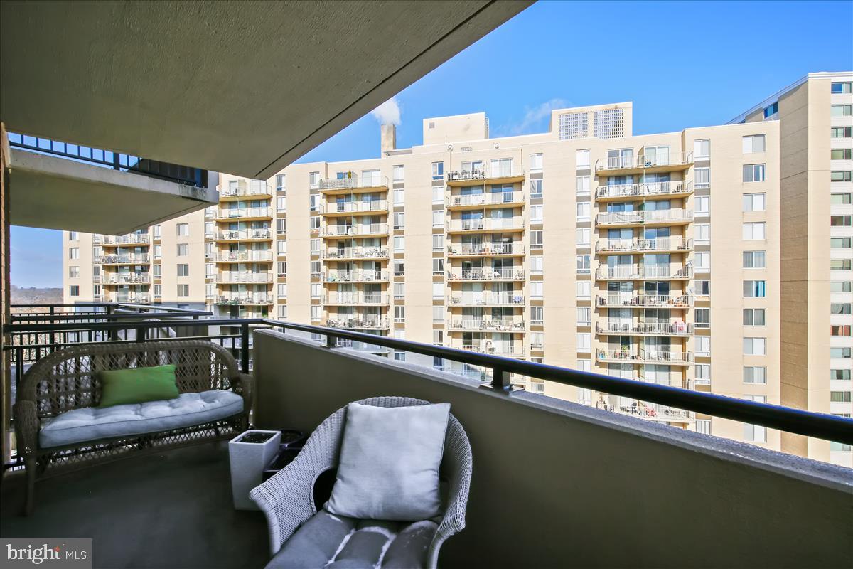 FRIENDSHIP HEIGHTS - Residential