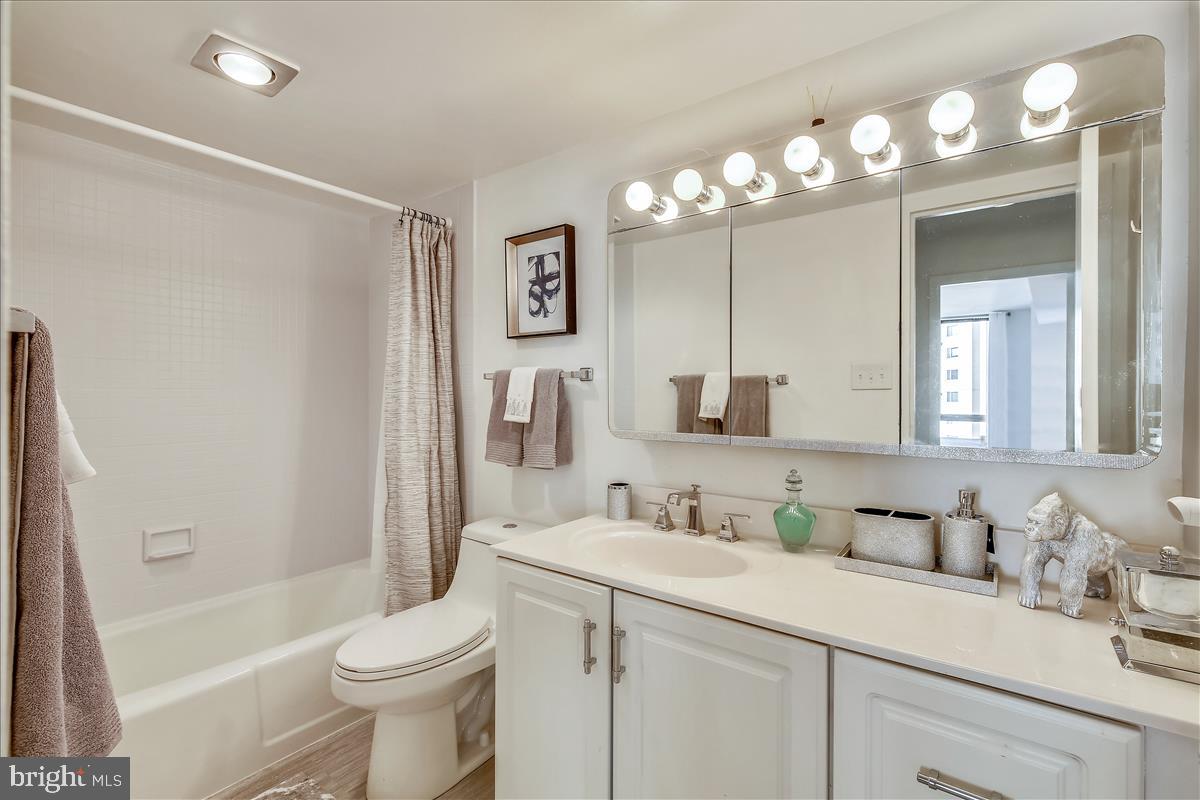 FRIENDSHIP HEIGHTS - Residential