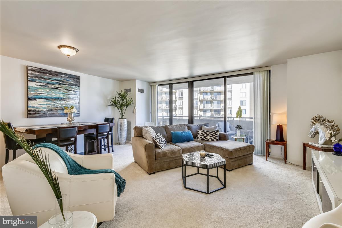 FRIENDSHIP HEIGHTS - Residential