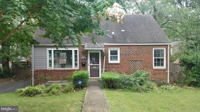 OAK SPRING - Residential