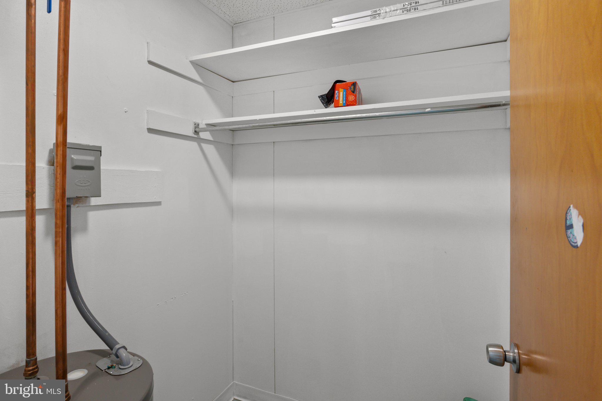 TORRESDALE - Commercial Sale