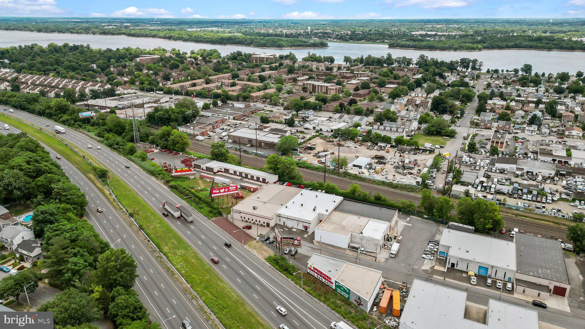 TORRESDALE - Commercial Sale