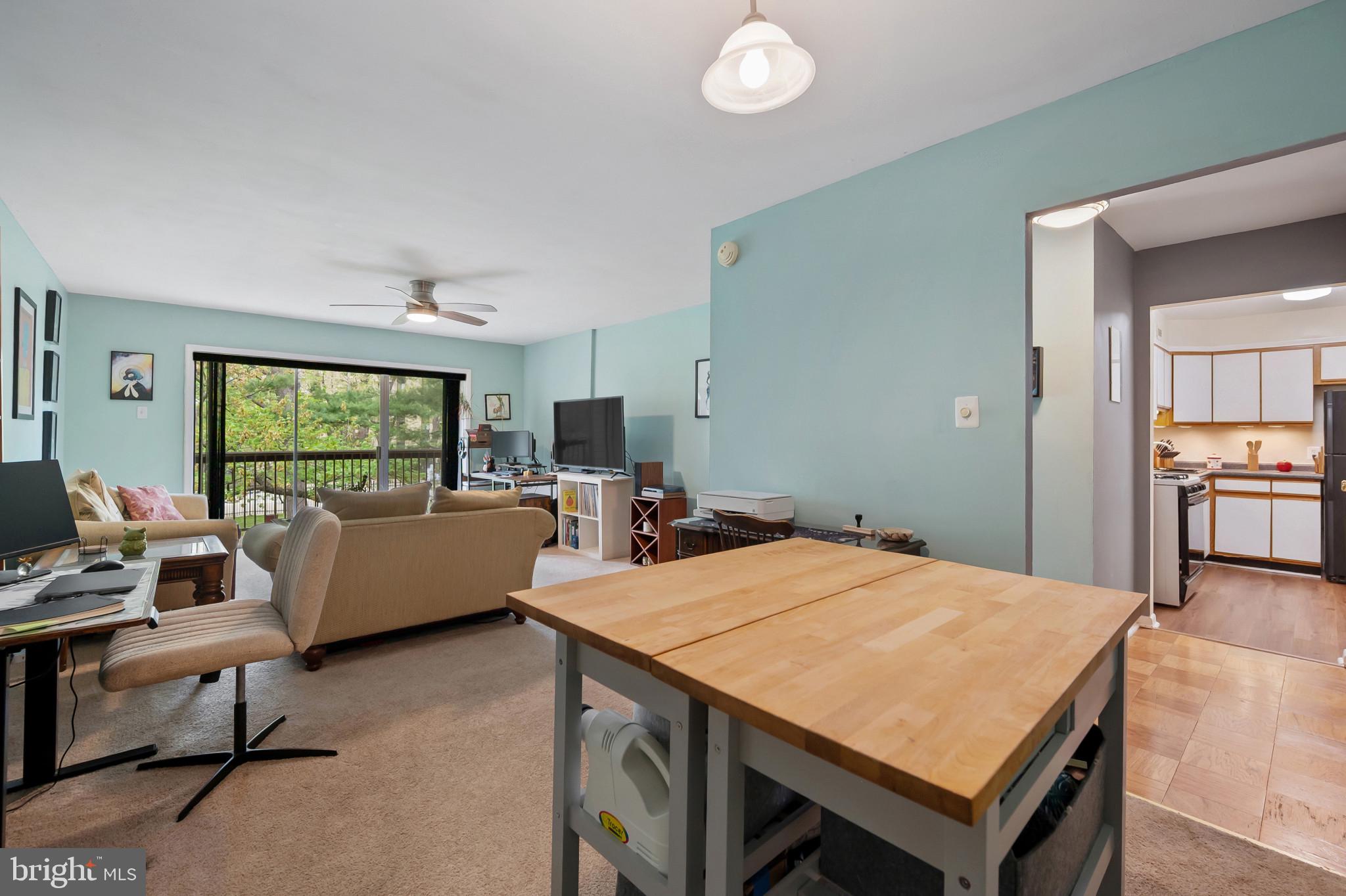 WEST SPRING - Residential