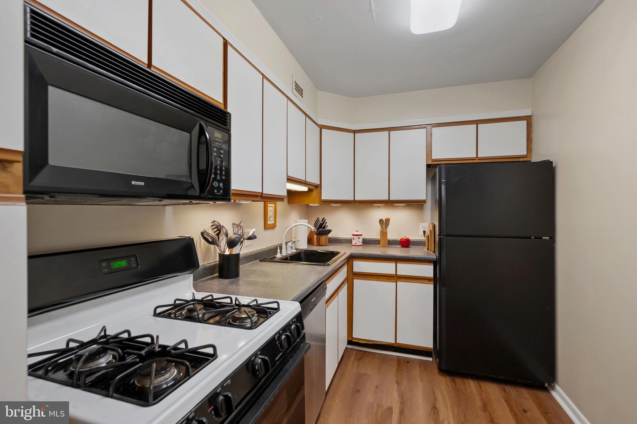 WEST SPRING - Residential