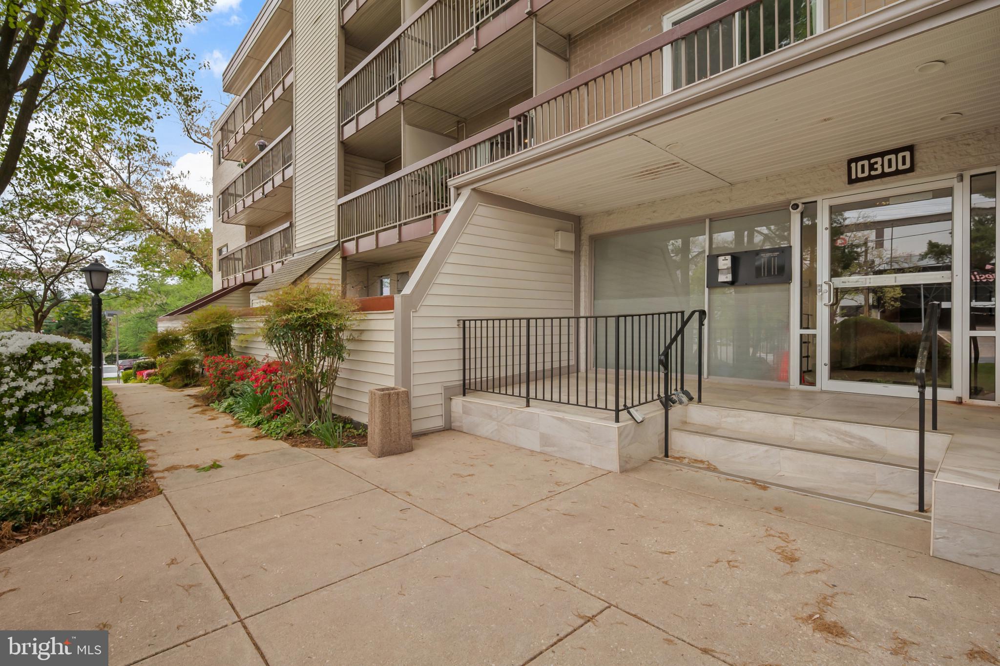 10300 WESTLAKE DRIVE S205
