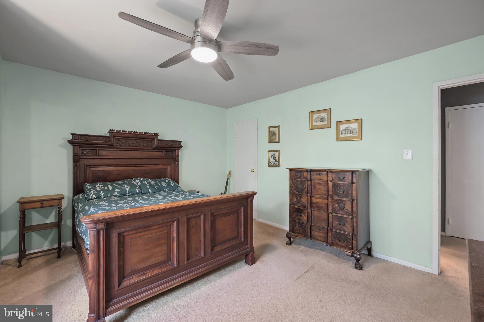 WEST SPRING - Residential