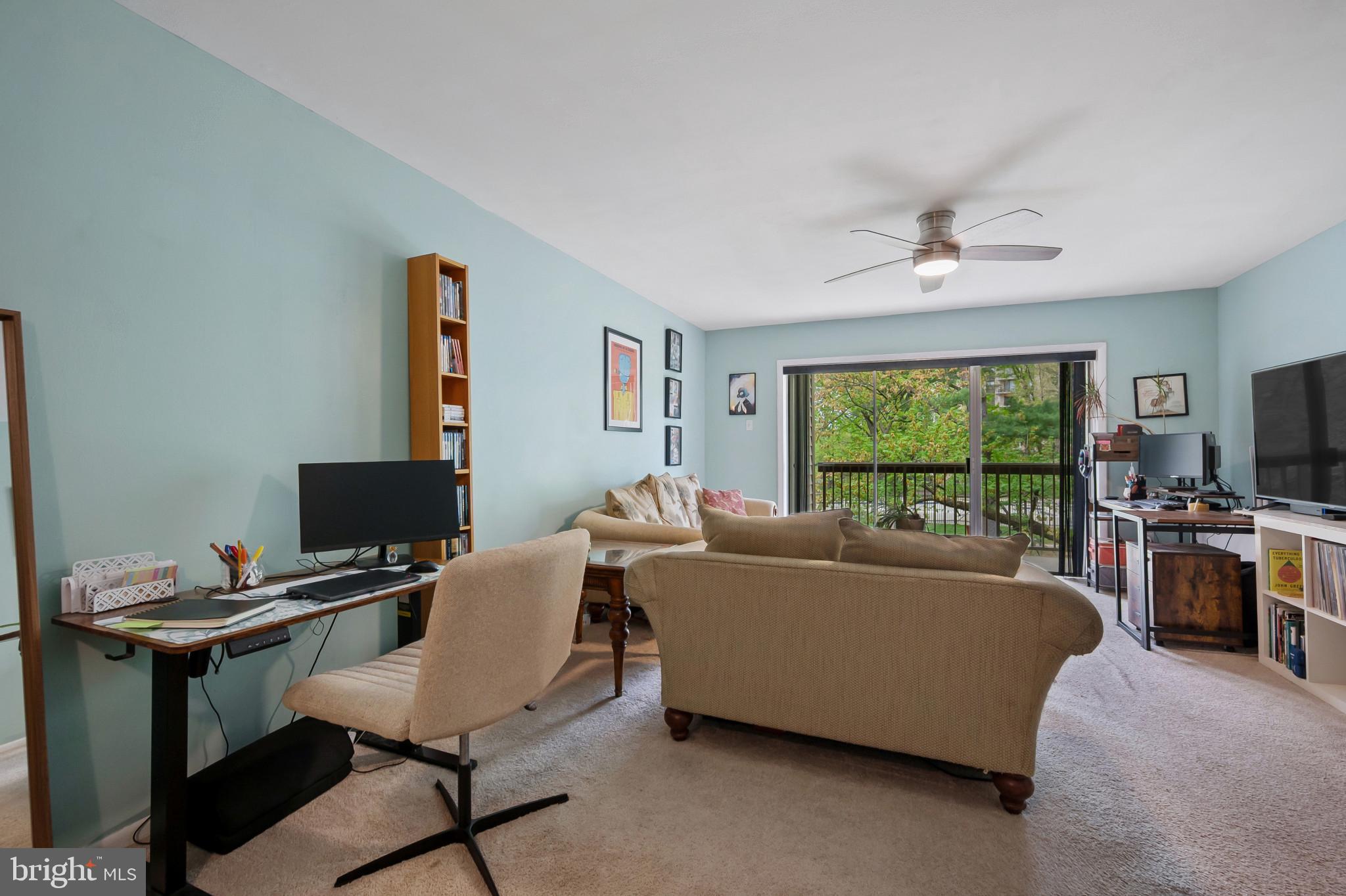 WEST SPRING - Residential