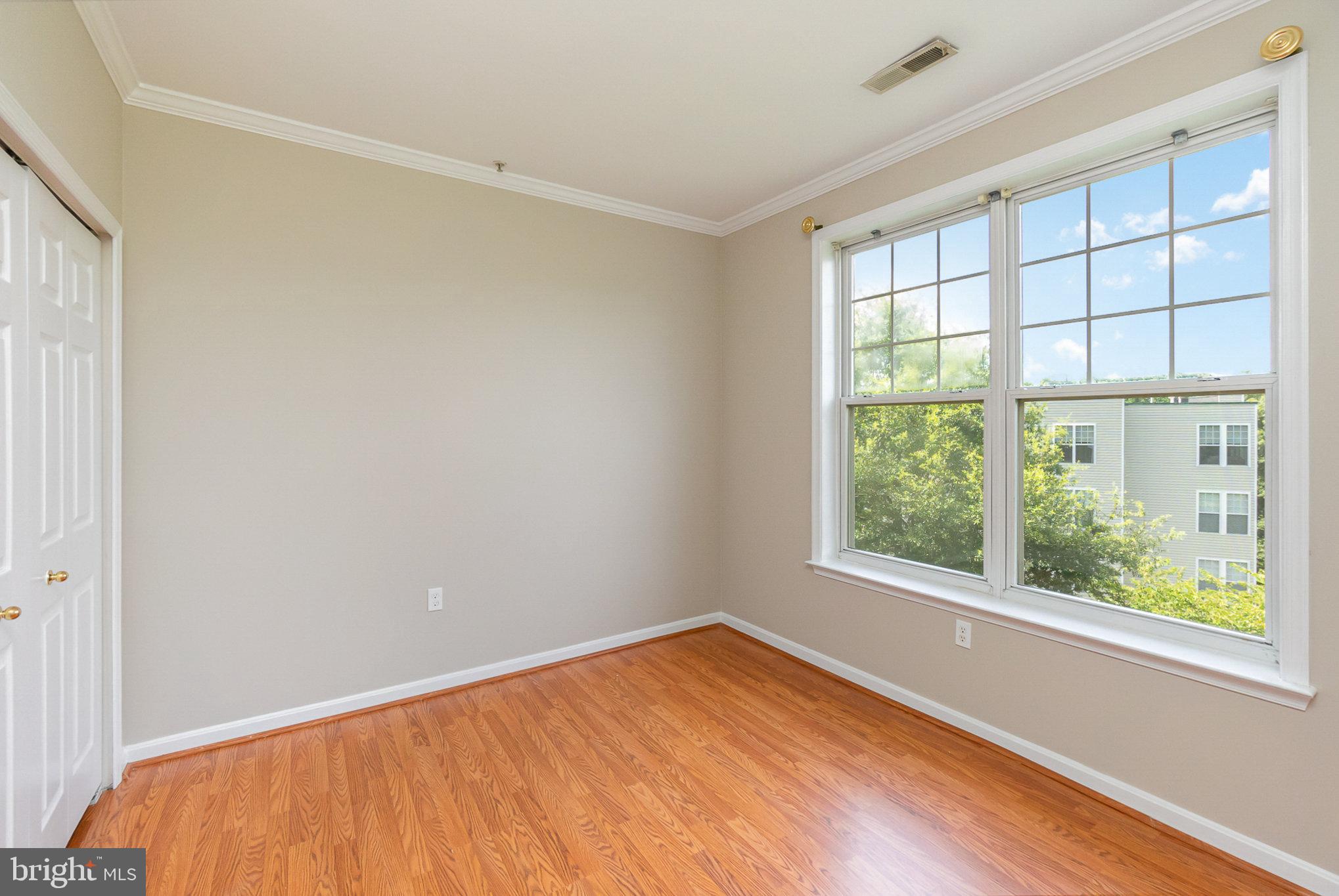 GREENHAVEN - Residential