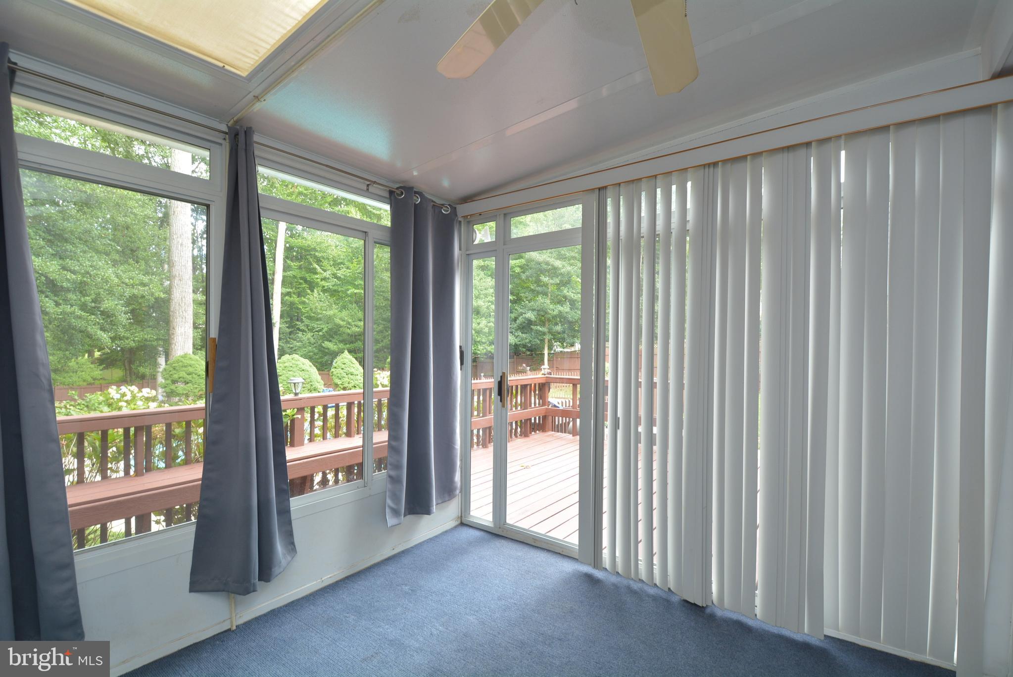 COLONY WOODS - Residential