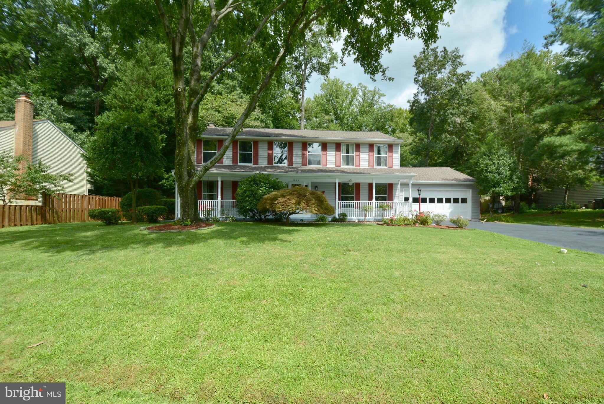 COLONY WOODS - Residential