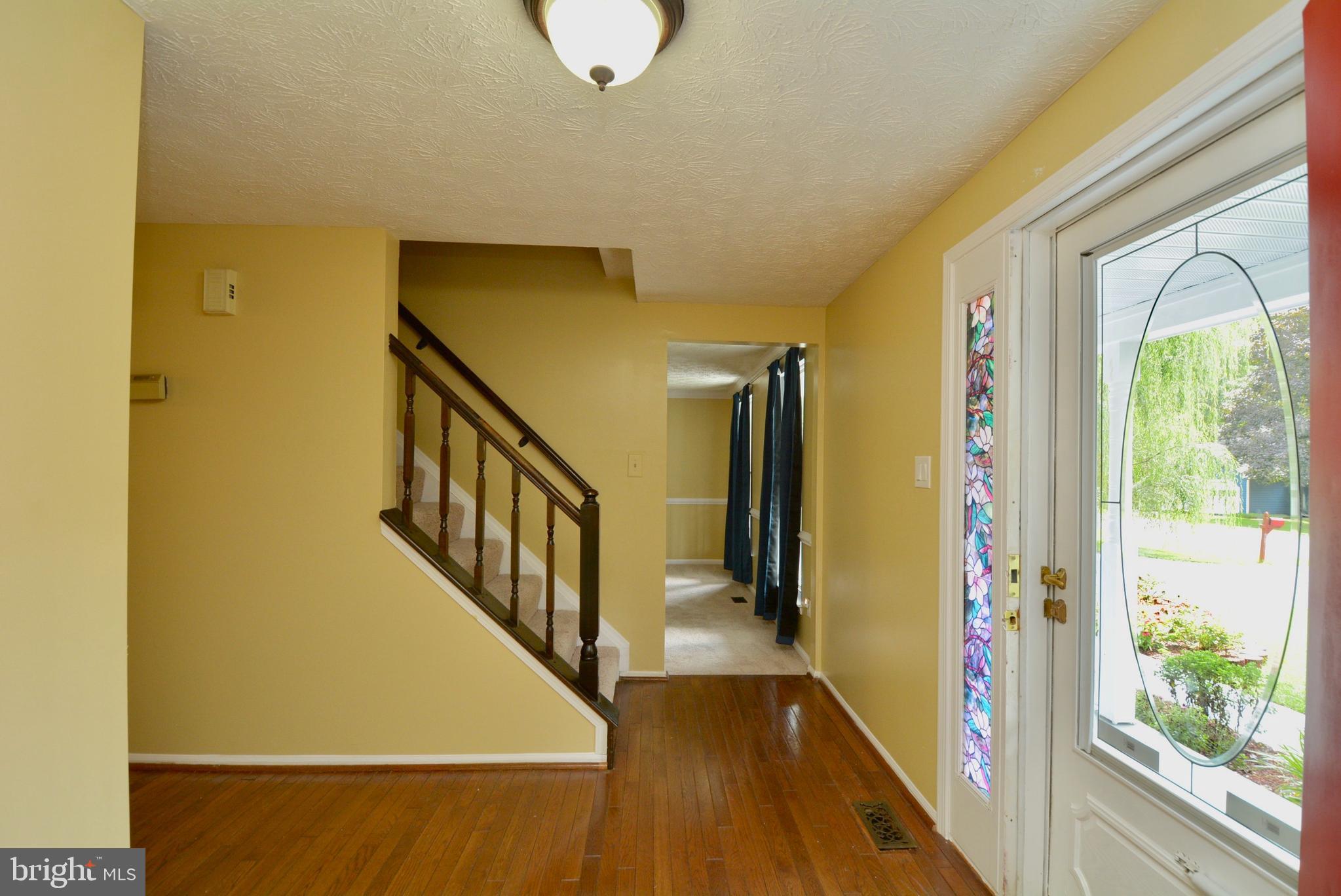 COLONY WOODS - Residential